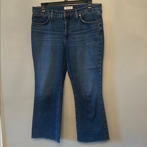 Madewell Mid-Rise Kick Out Jeans, Medium Wash, Raw Hem, Size 32
